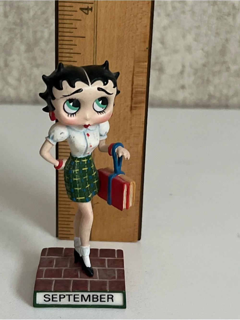 Danbury Mint Betty Boop Boopin Through the Years Perpetual Calendar September